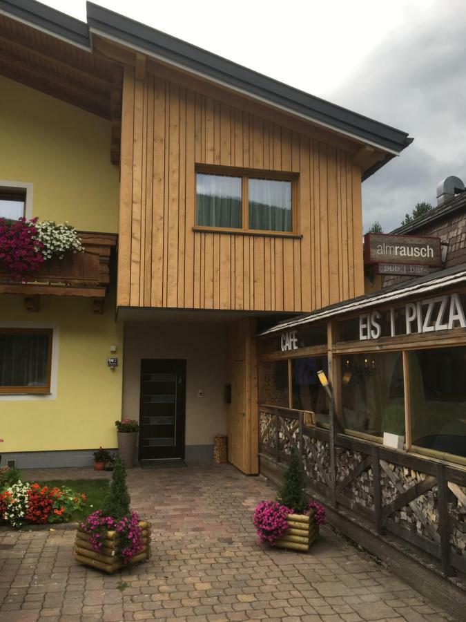 Appartement - Vollholz Studio Im Zentrum Von Flachau Exteriör bild